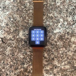 Used Apple Watch series 3…good condition!